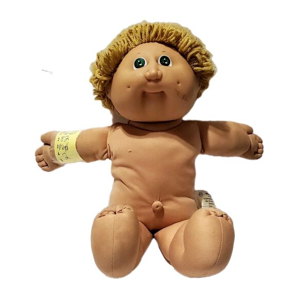 Vintage 1982 Cabbage Patch Doll Blonde Hair Green Eyes Dimples HM#2 TLC Rare - Picture 9 of 9